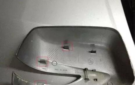 奔馳后視鏡殼拆卸方法跟注意事項(xiàng)