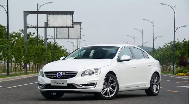 了解這些小技巧，包你開車穩穩當當！